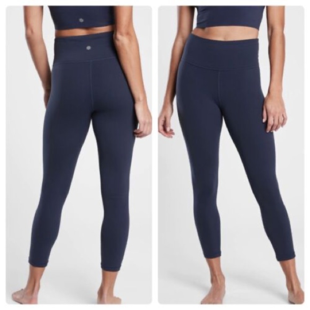 NWOT ATHLETA ELATION CAPRI.